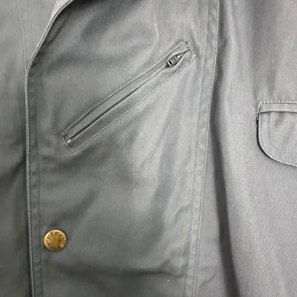 Men's Vest - Picture 9 of 14